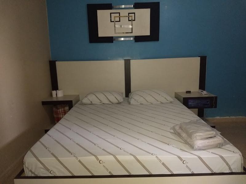 Hotel Flex In Osasco Bagian luar foto